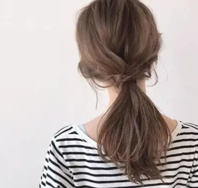 Hair wax stick for messy hairstyles