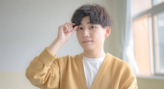 Hair wax stick for styling