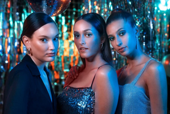 Sleek night party hairstyles (shimmer & hold from Hair Wax Stick Gold) in Night Party Hair Styling Guide